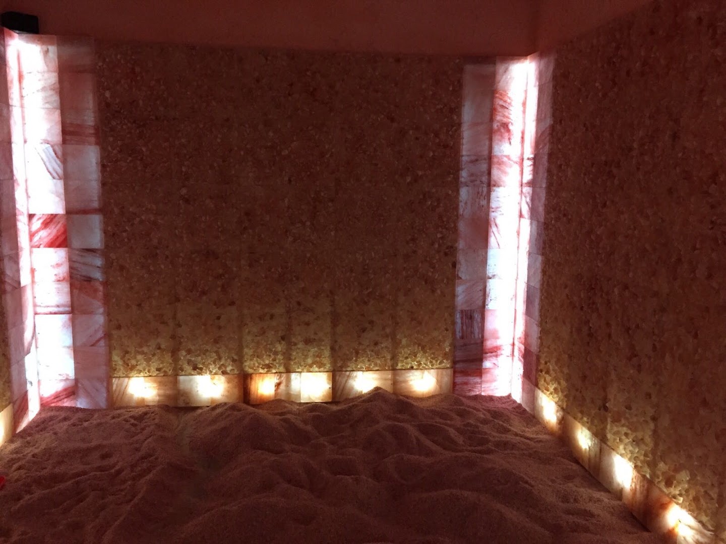 HALOS Grotta di Sale Rosa dell'Himalaya · Foto 1